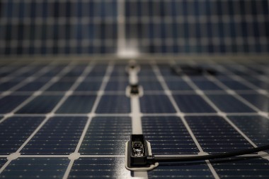 EVN and some investors 'discuss reasonable solutions' for wind and solar power projects