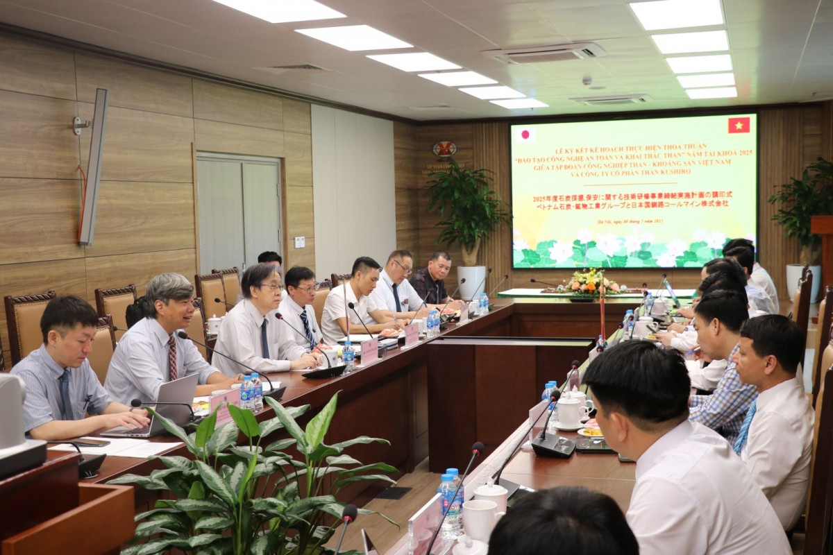 Vinacomin and Kushiro signed an agreement on “Training in coal mining and safety technologies” in 2025