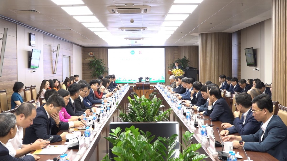 TKV and Hanoi University of Mining and Geology sign cooperation agreement (2025–2030 period)
