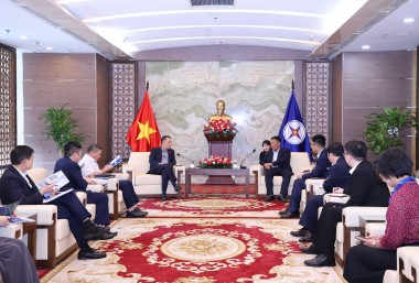 EVN và BTW trao đổi tình hình sản xuất kháng điện Trạm biến áp 500kV Lào Cai