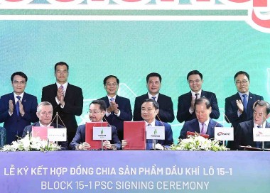 Signing of the Production Sharing Contract (PSC) for Block 15-1 in the Southern Offshore Region of Vietnam