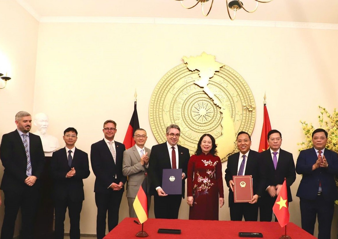 Signing of the Vietnam–Germany Joint declaration on Energy partnership