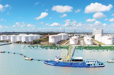 BSR và PVOIL bàn phối hợp chuyên sâu, khép kín trong chuỗi giá trị dầu khí của PVN