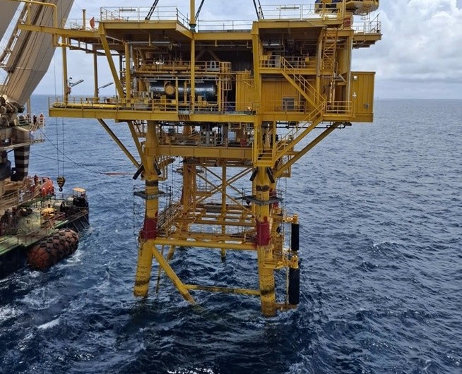 Successful installation of the superstructure of the BK-24 platform at Bach Ho field