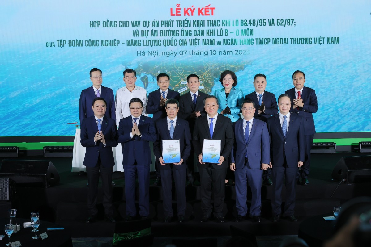 Signed a credit contract of more than 1 billion USD for the Block B - O Mon Gas Pipeline and Gas Extraction Project