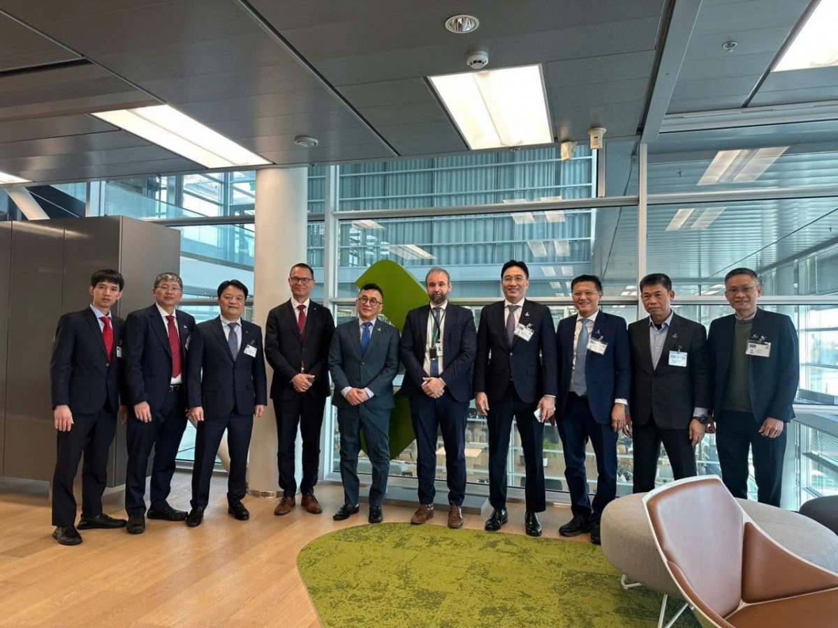 Valmet and Petrovietnam strengthen partnership in technological innovation and energy transition Valmet and Petrovietnam strengthen partnership in technological innovation and energy transition
