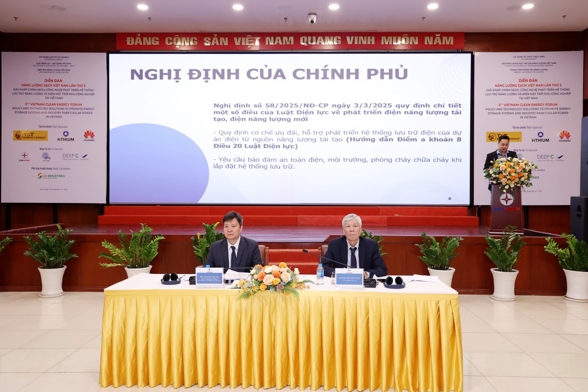 The 5th Vietnam Clean Energy Forum: Promoting policies and technologies for energy storage and industrial solar power The 5th Vietnam Clean Energy Forum: Promoting policies and technologies for energy storage and industrial solar power