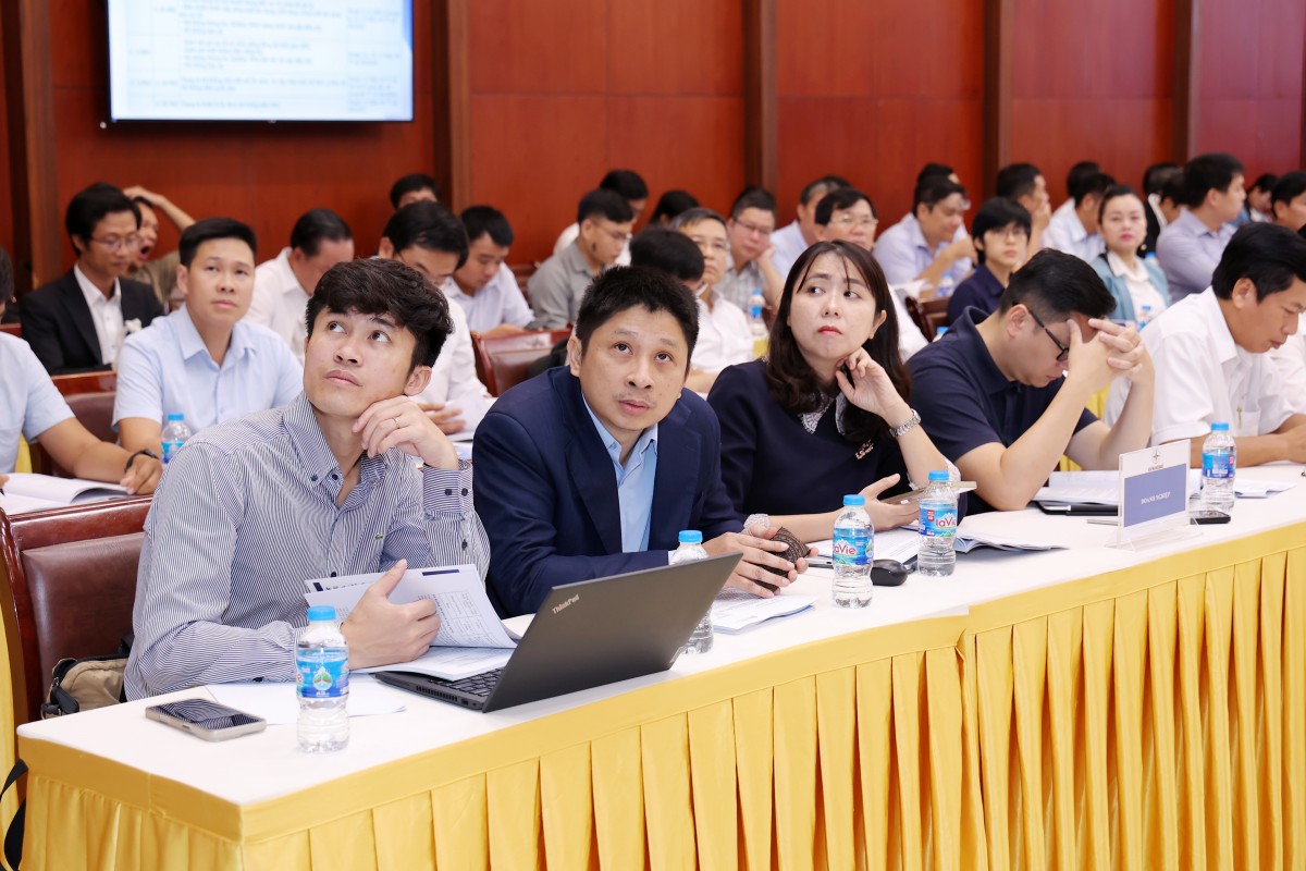 The 5th Vietnam Clean Energy Forum: Promoting policies and technologies for energy storage and industrial solar power The 5th Vietnam Clean Energy Forum: Promoting policies and technologies for energy storage and industrial solar power