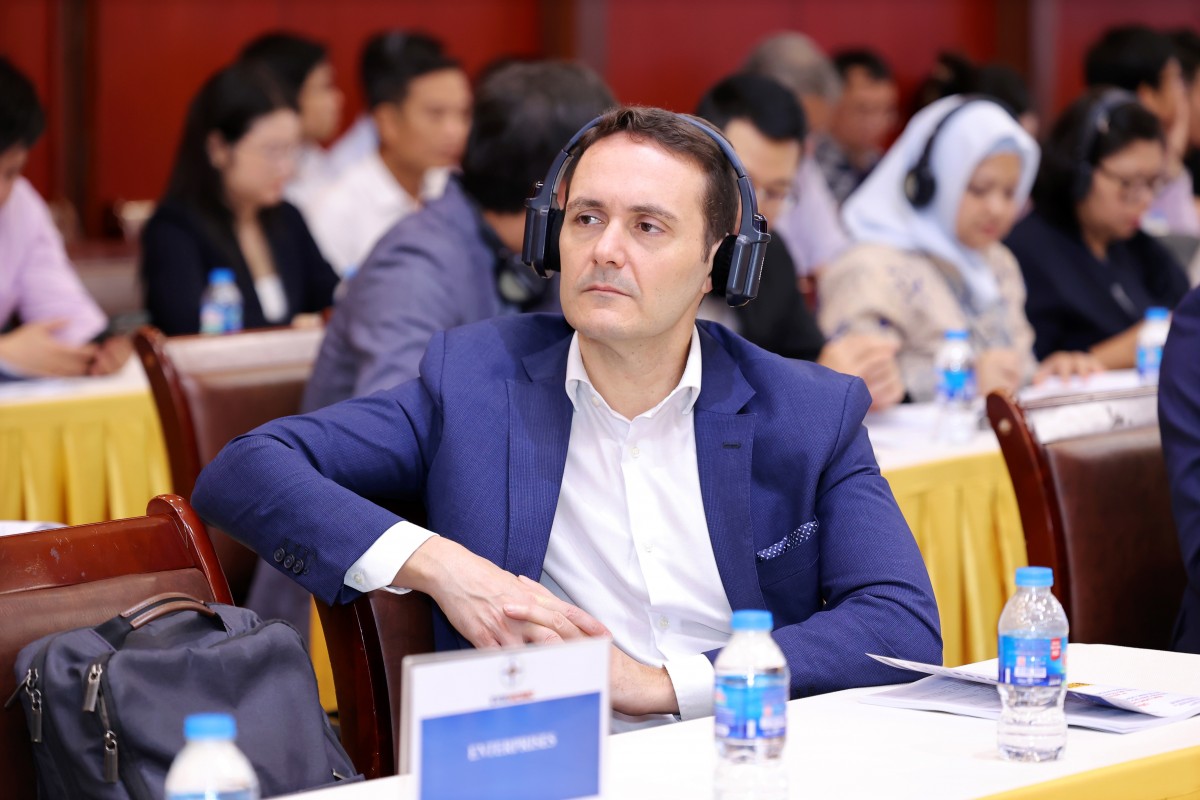 The 5th Vietnam Clean Energy Forum: Promoting policies and technologies for energy storage and industrial solar power The 5th Vietnam Clean Energy Forum: Promoting policies and technologies for energy storage and industrial solar power