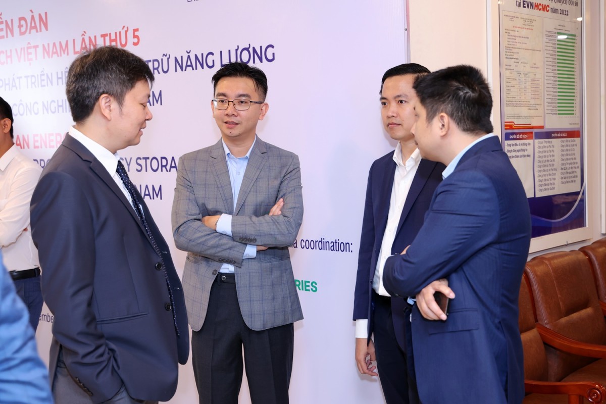 The 5th Vietnam Clean Energy Forum: Promoting policies and technologies for energy storage and industrial solar power The 5th Vietnam Clean Energy Forum: Promoting policies and technologies for energy storage and industrial solar power