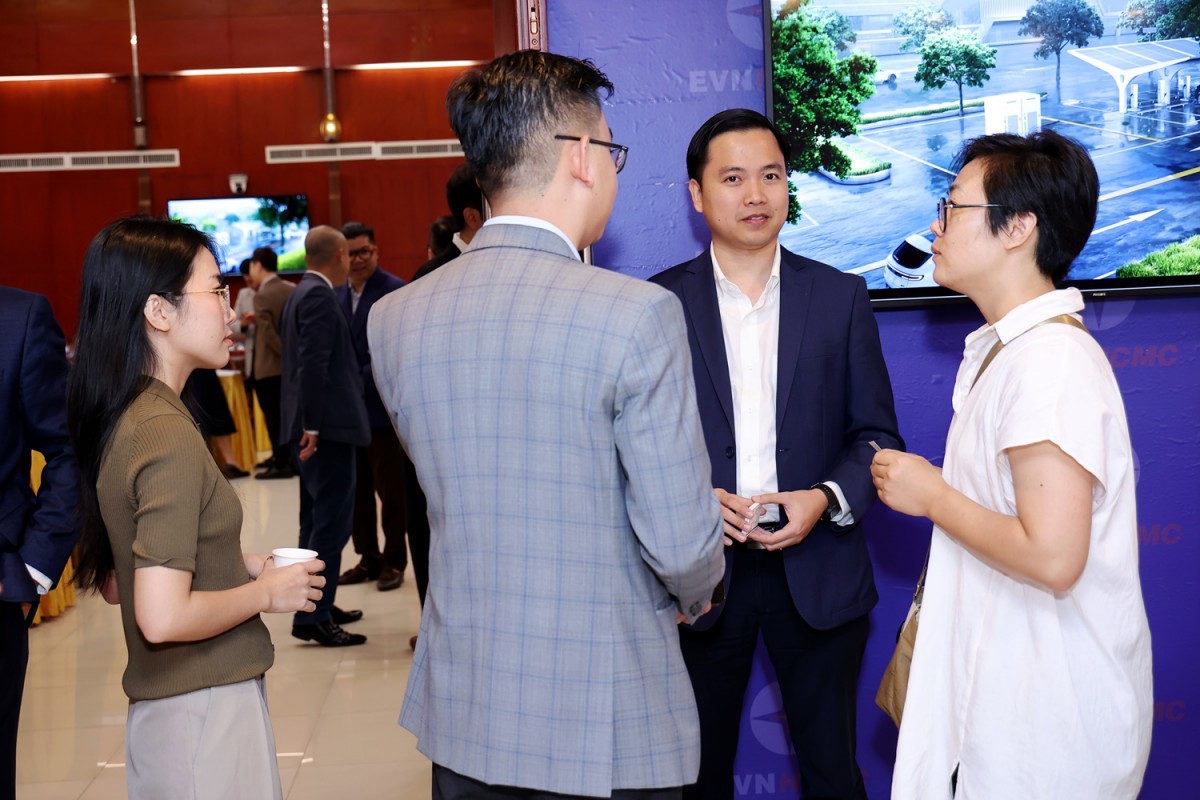 The 5th Vietnam Clean Energy Forum: Promoting policies and technologies for energy storage and industrial solar power The 5th Vietnam Clean Energy Forum: Promoting policies and technologies for energy storage and industrial solar power