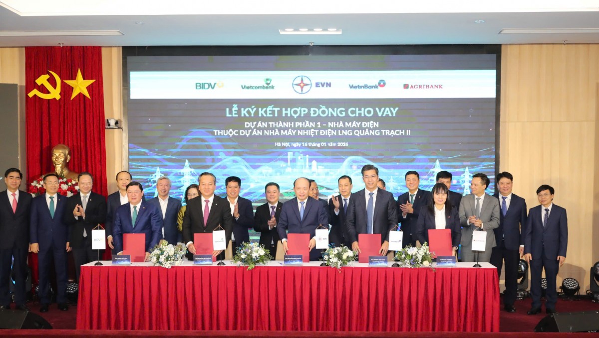 EVN Signs Loan Agreement for Subproject 1 of Quang Trach 2 LNG Power Plant