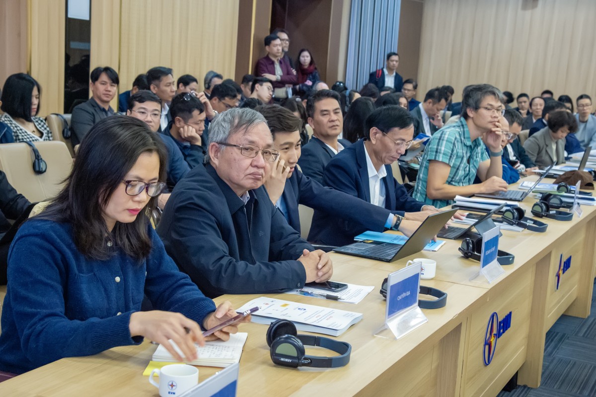 Realizing the Goals of Politburo Resolution No. 70 on Ensuring National Energy Security Realizing the Goals of Politburo Resolution No. 70 on Ensuring National Energy Security