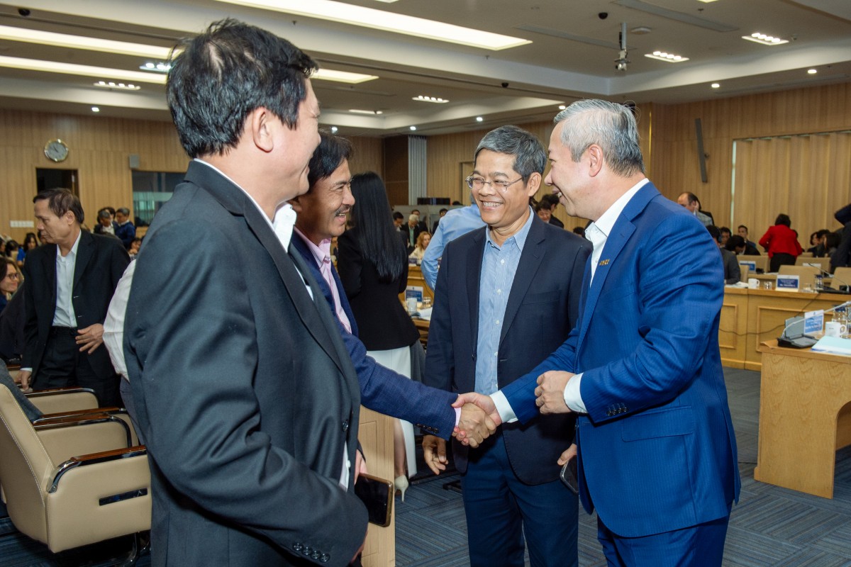 Realizing the Goals of Politburo Resolution No. 70 on Ensuring National Energy Security Realizing the Goals of Politburo Resolution No. 70 on Ensuring National Energy Security