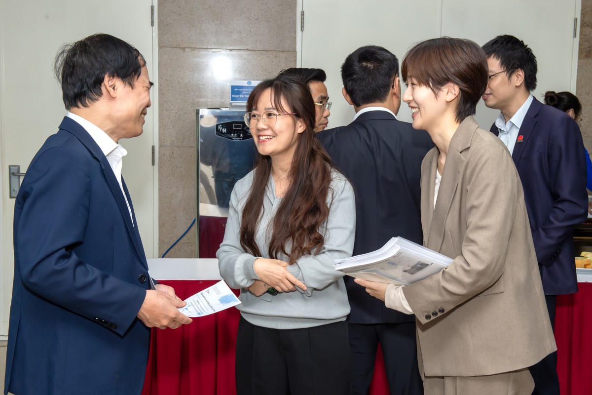 Realizing the Goals of Politburo Resolution No. 70 on Ensuring National Energy Security Realizing the Goals of Politburo Resolution No. 70 on Ensuring National Energy Security