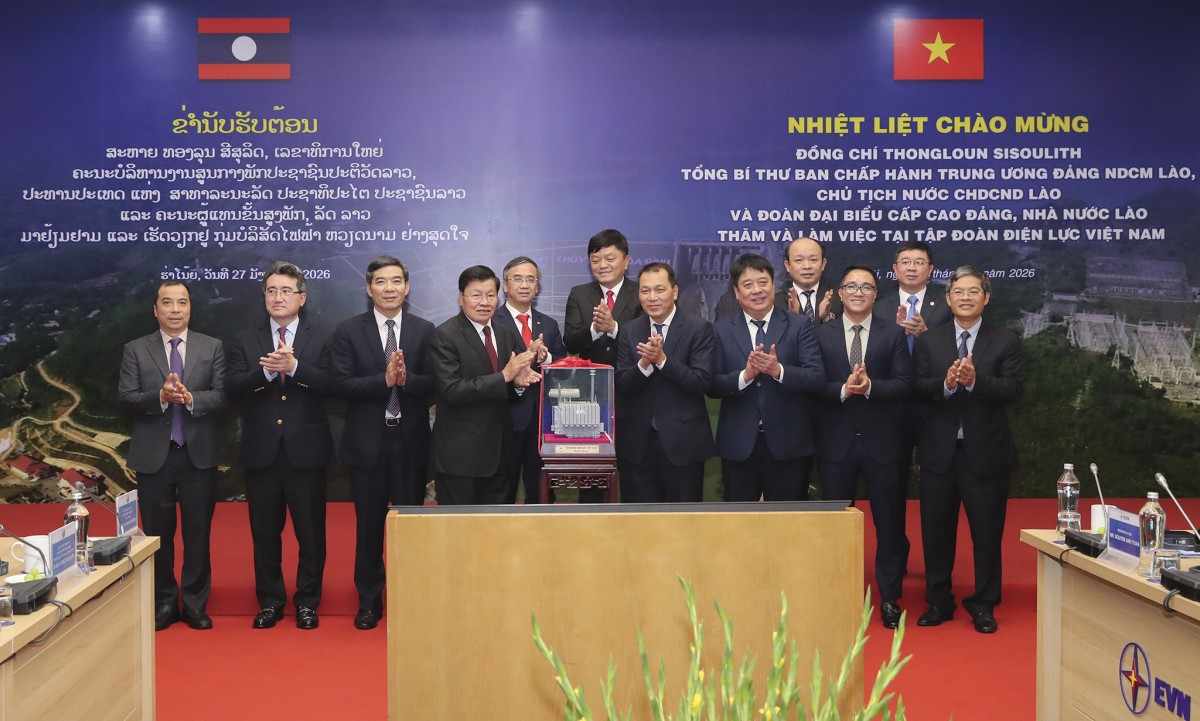 General Secretary and President of Laos Visits and Works with Vietnam Electricity (EVN) General Secretary and President of Laos Visits and Works with Vietnam Electricity (EVN)