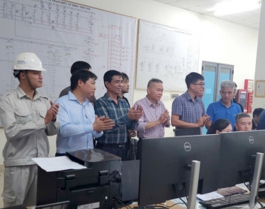 Đóng điện dự án nâng công suất Trạm biến áp 500kV Phố Nối