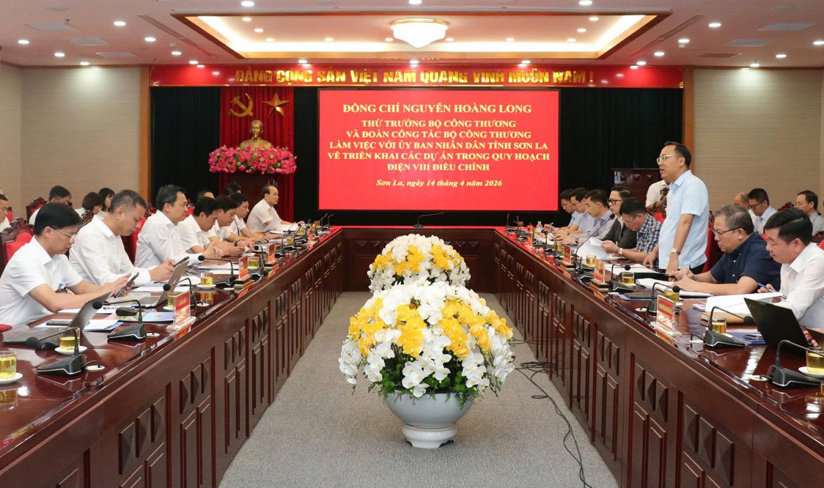 MOIT works with Son La on power generation and grid projects MOIT works with Son La on power generation and grid projects