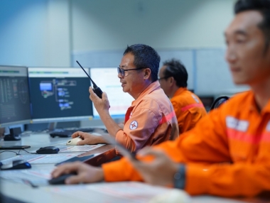 Giải pháp cung ứng điện của EVN giữa bối cảnh chi phí tăng cao và biến đổi khí hậu cực đoan