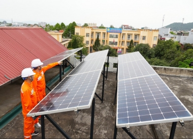 Tiết kiệm điện - Giải pháp trước mắt và chiến lược dài hạn đảm bảo an ninh năng lượng Việt Nam