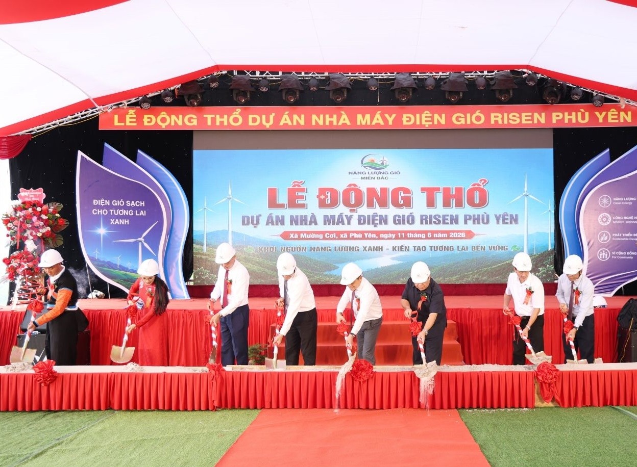 Groundbreaking ceremony held for Risen Phu Yen WPP project (Son La province) Groundbreaking ceremony held for Risen Phu Yen WPP project (Son La province)