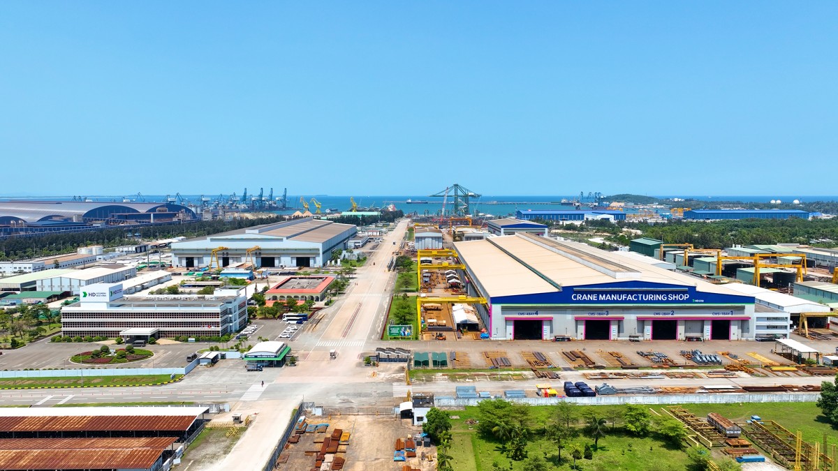 HD Hyundai Eco Vina secures first port crane order since joining HD Hyundai Group HD Hyundai Eco Vina secures first port crane order since joining HD Hyundai Group