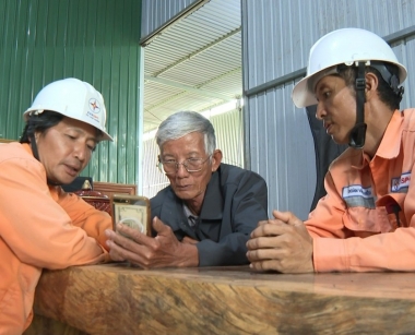 Điện lưới quốc gia góp phần thay đổi diện mạo xã biên giới Đắk Wil (tỉnh Lâm Đồng)