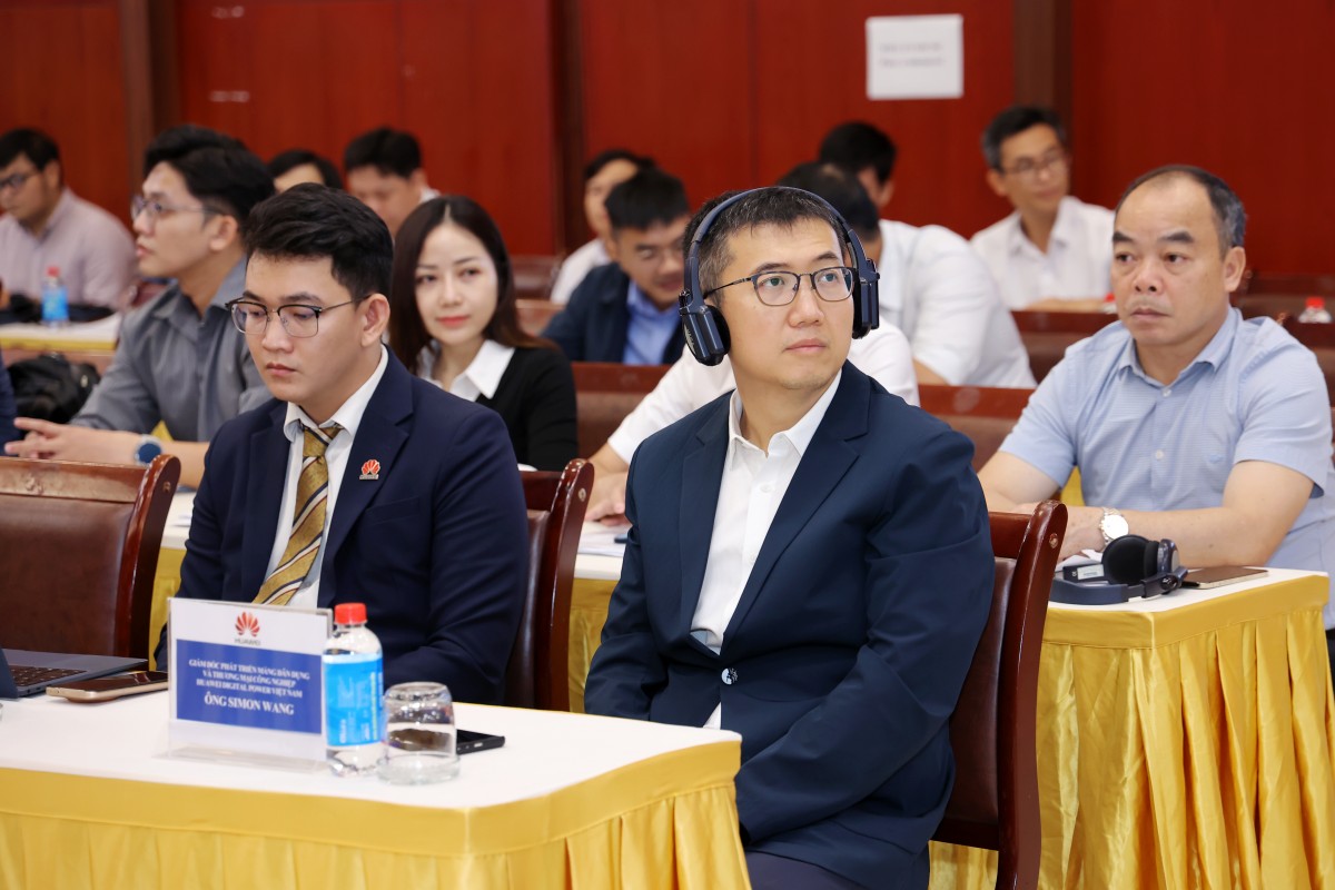 The 6th Vietnam Clean Energy Forum The 6th Vietnam Clean Energy Forum