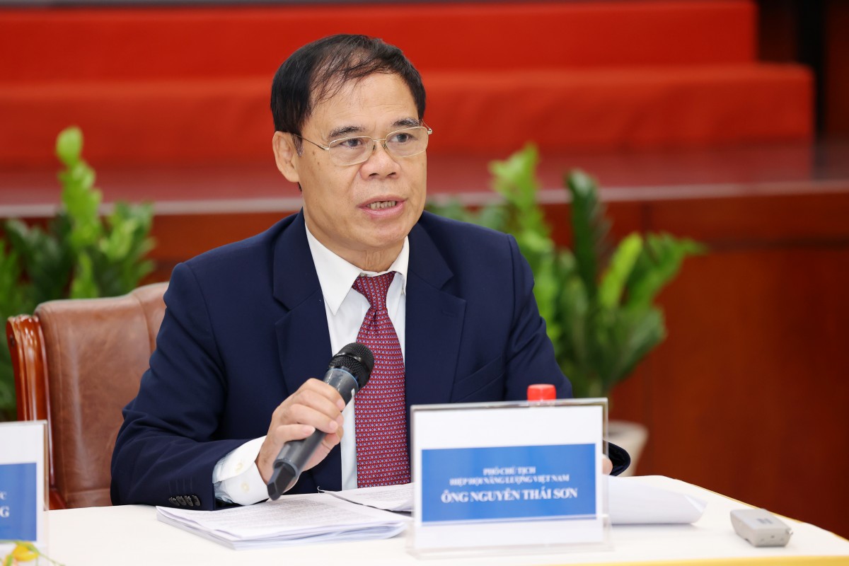 The 6th Vietnam Clean Energy Forum The 6th Vietnam Clean Energy Forum