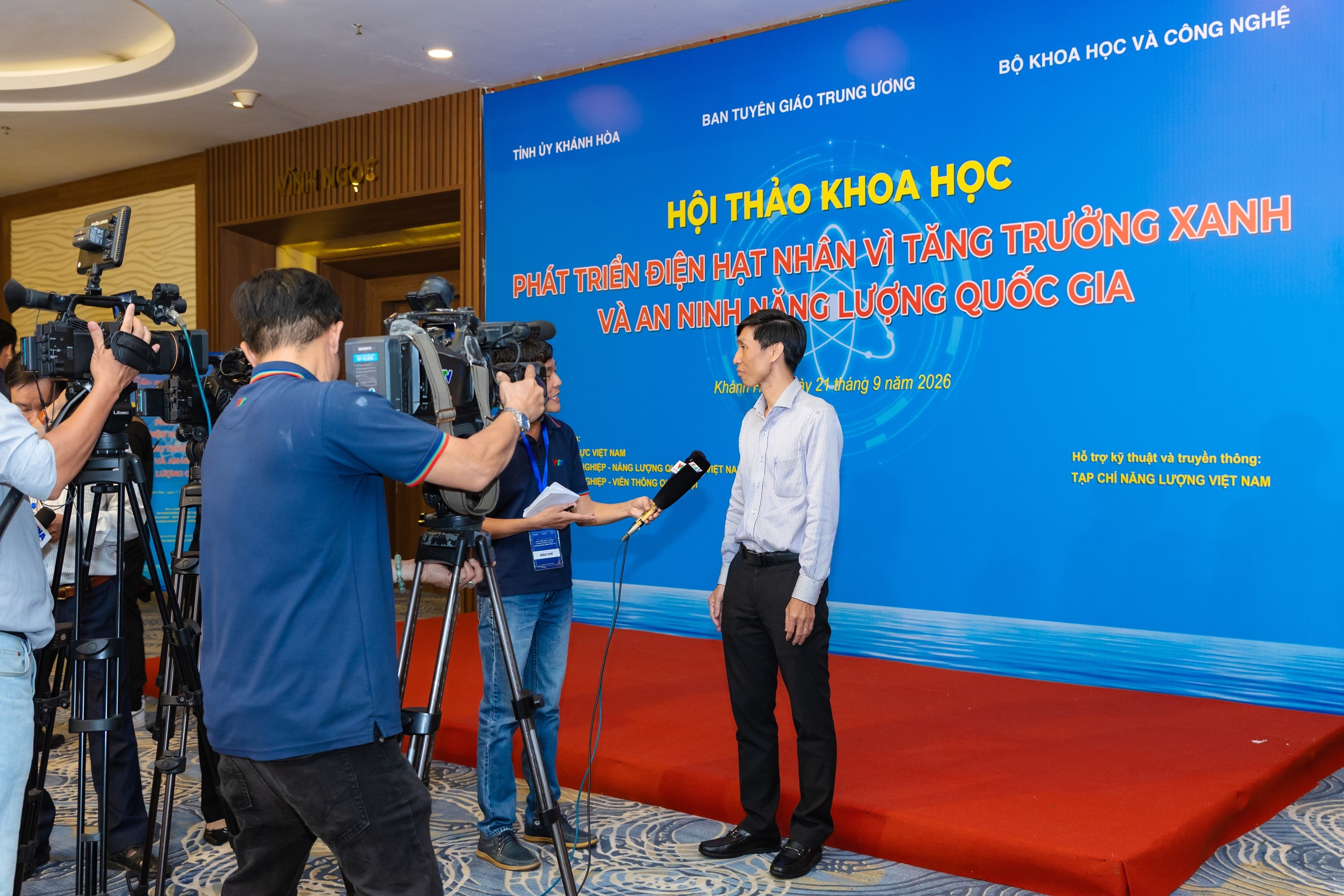 Overview of the Scientific Workshop Developing Nuclear Power for Green Growth and National Energy Security Overview of the Scientific Workshop Developing Nuclear Power for Green Growth and National Energy Security