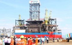 vns largest drilling rig launched