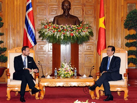 Vietnam - Norway strengthen cooperative ties