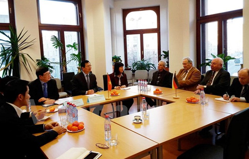 Vietnam participates in Berlin energy dialogue