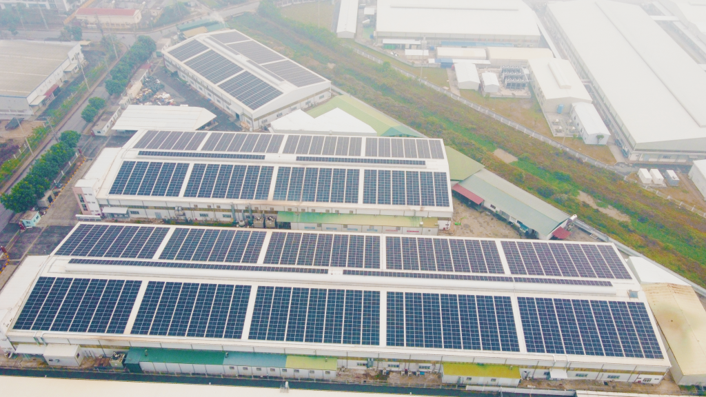Solar Electric Vietnam (SEV) Collaborates with JA Solar for a Yuzhan Group Rooftop PV Project