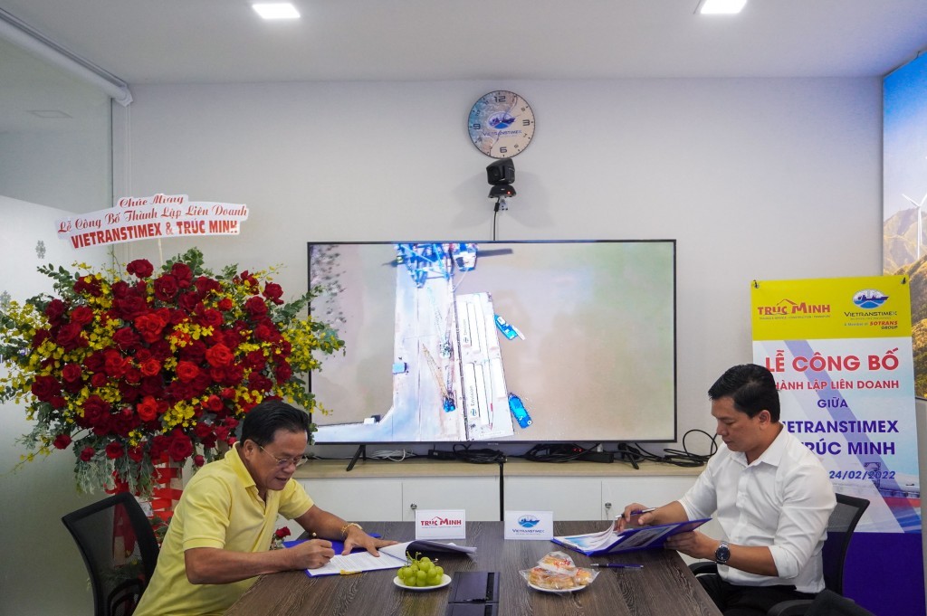 VTT and Truc Minh established a Joint venture in the field of waterway transportation of over-Weight over-size doods