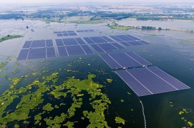 Nghe An  Provincial People's Committee approved to invest in two floating SPPs on the lake