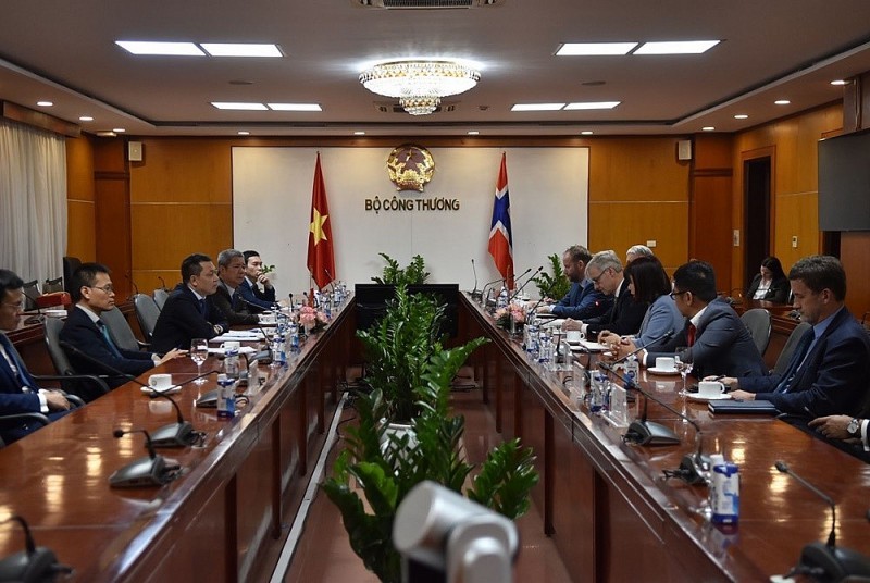 The Norwegian energy groups would like to invest in offshore wind power projects in Vietnam