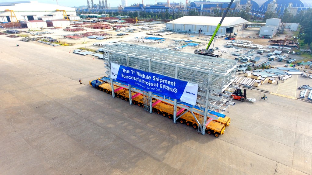 Doosan Vina exports 11 modules weighing 1,226 tons to Singapore