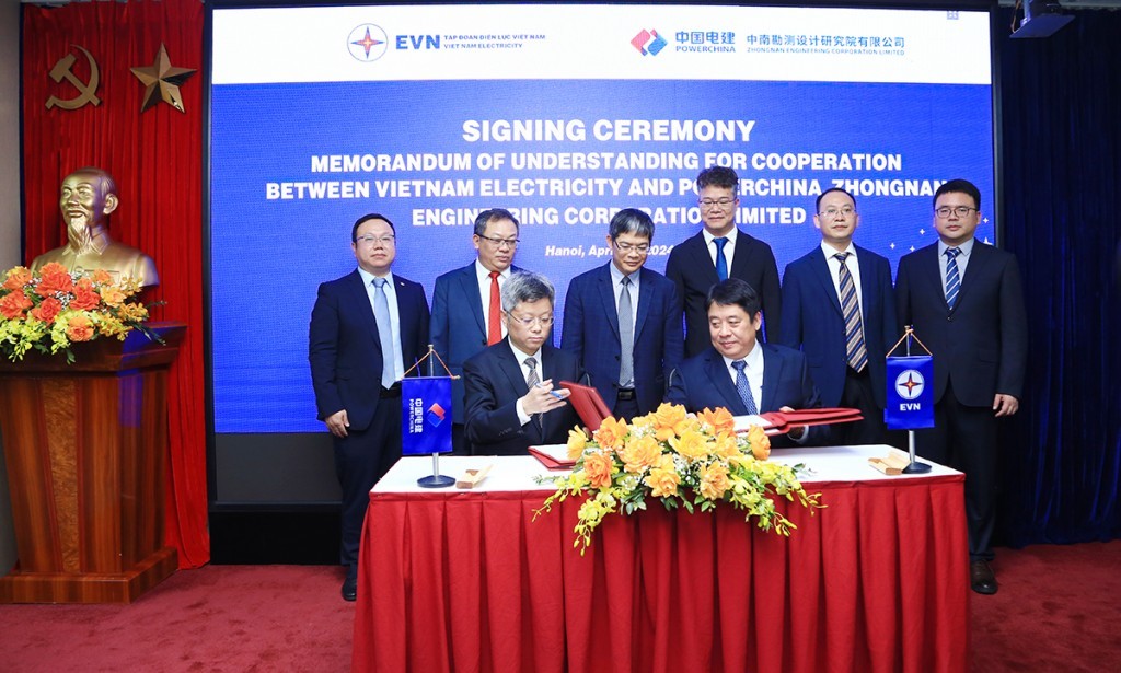 EVN and PowerChina Zhongnan signed a cooperation agreement to develop power projects