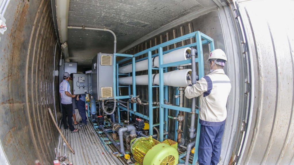 Doosan Vina continues to support the maintenance of two desalination plants on Ly Son island