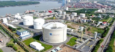 pv gas buys commissining lng cargo for vietnams first lng import terminal