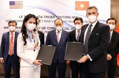 T&T and US partner cooperate to develop wind and solar power projects in Vietnam