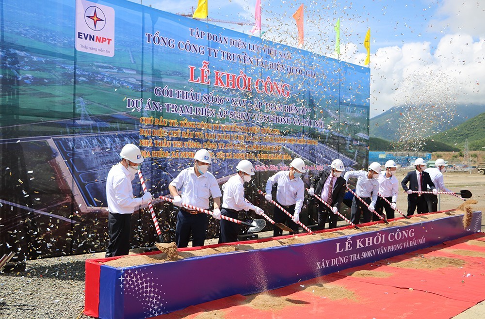 Starting Van Phong 500 kV transformer substation and connections