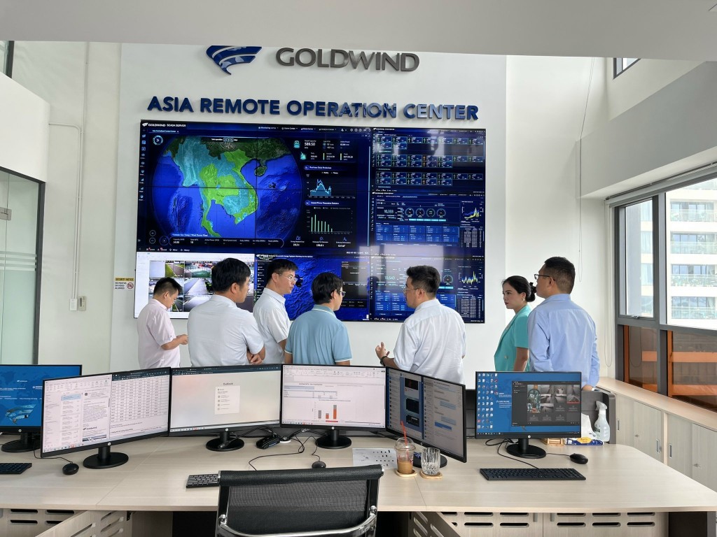 T&T visits Goldwind's Asia Remote Operation Center (ROC)