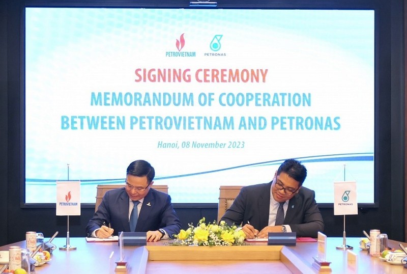 PVN and Petronas strengthen the foundation of oil and gas cooperation and expand new fields