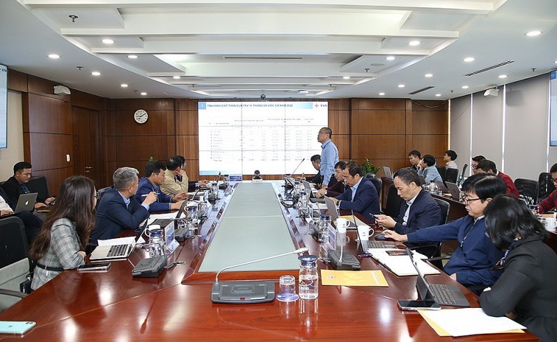 Vinacomin and EVN discuss solutions to supply coal for power generation in 2023