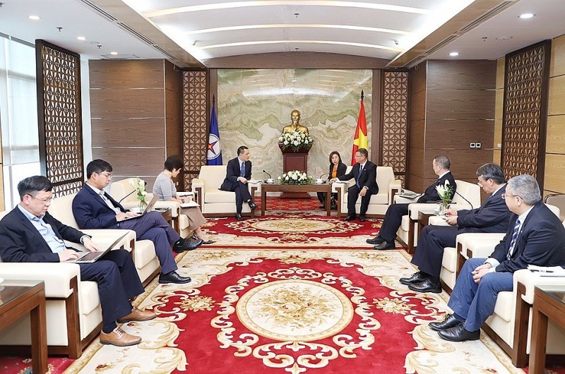 China Electric Power Group and EVN discussed cooperation on energy transition