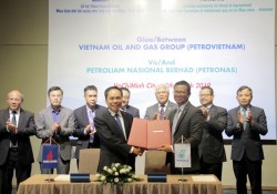 the framework agreement on gas purchase between pvn and petronas has been signed