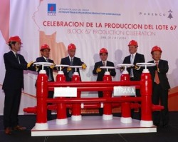 welcome the first commercial oil flow of vietnam peru cooperation to market