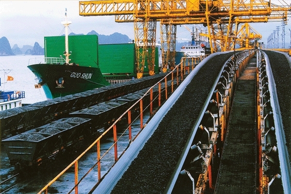 Vinacomin decreased more than 1 millions tons of coal in stock in the first quarter, 2014